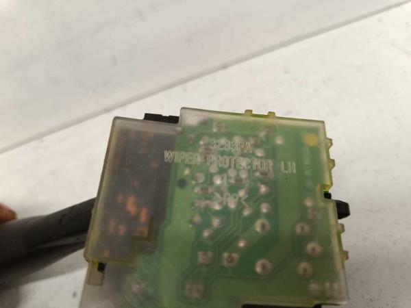 COMMODO HYUNDAI / KIA ( COTE ESSUI GLACE ) - Vue 4